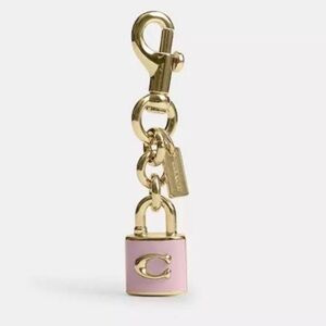 NWT 🌸🌸 Coach Lock Bag Charm Pink